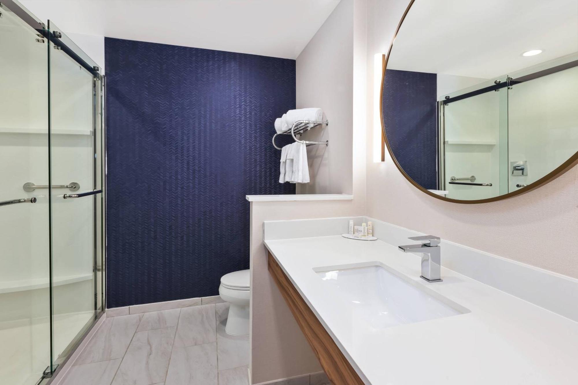 Fairfield Inn & Suites By Marriott Гошен Экстерьер фото